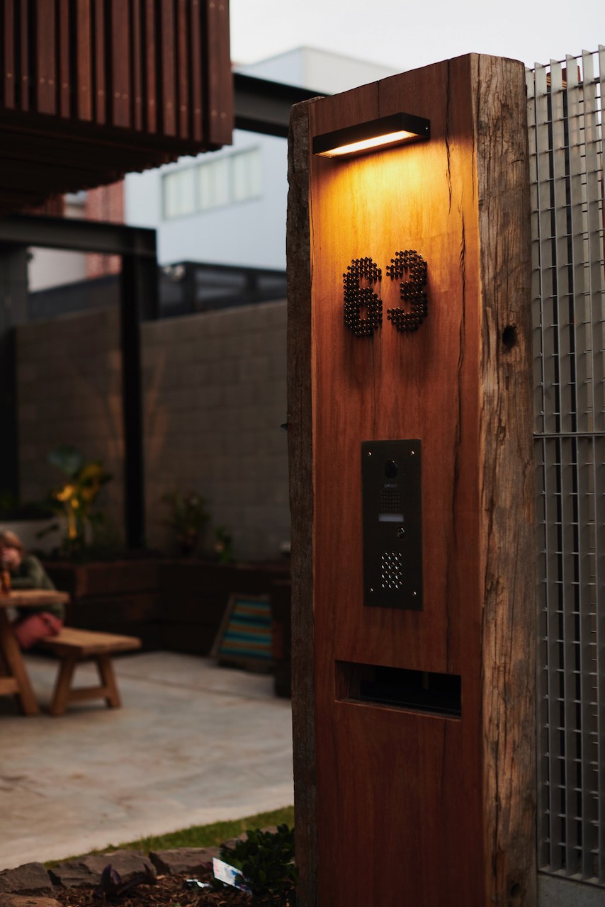 Lanes End timber pivot entry gate